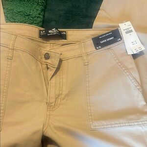 Hollister Women's High Rise Super Skinny Tan Cargo Pants Size 8-9 Long 29L